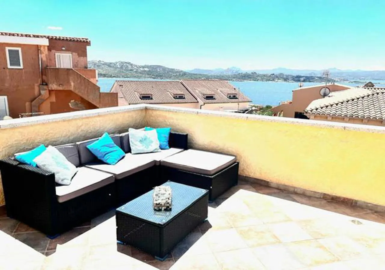 Apartman Pgs Immobiliare Srls Bellavista Arcipelago Splendido Attico Con Terrazza Vista Mare La Maddalena Olaszország